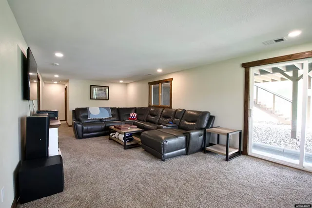 $1,100,000 | 310 Aster Street, Casper, WY 82604