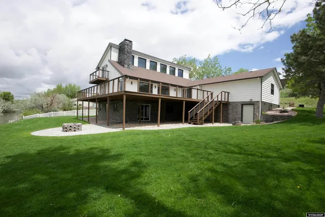 $1,100,000 | 310 Aster Street, Casper, WY 82604