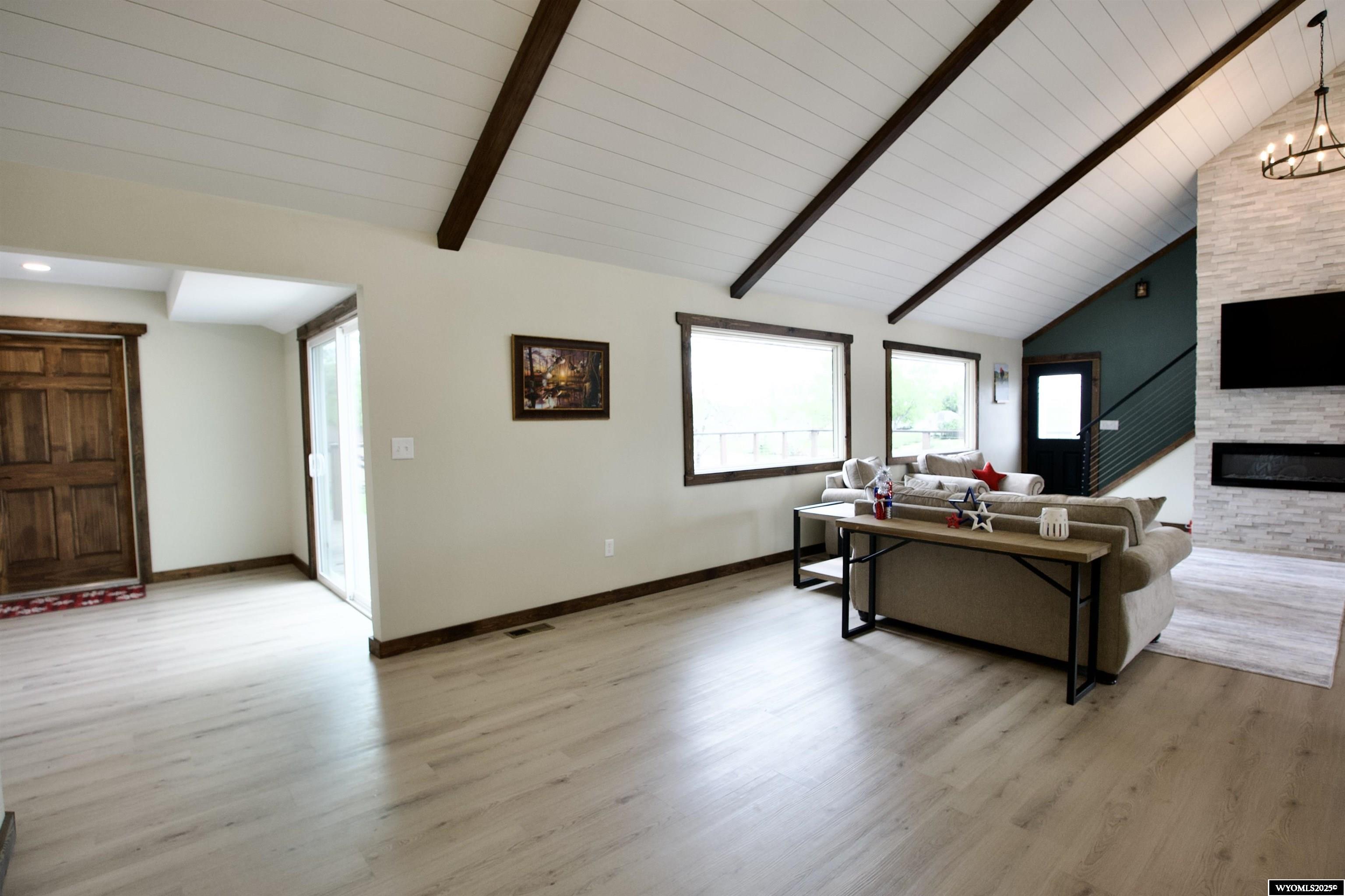 310 Aster Street Casper, WY 82604 - Photo 10 of 49