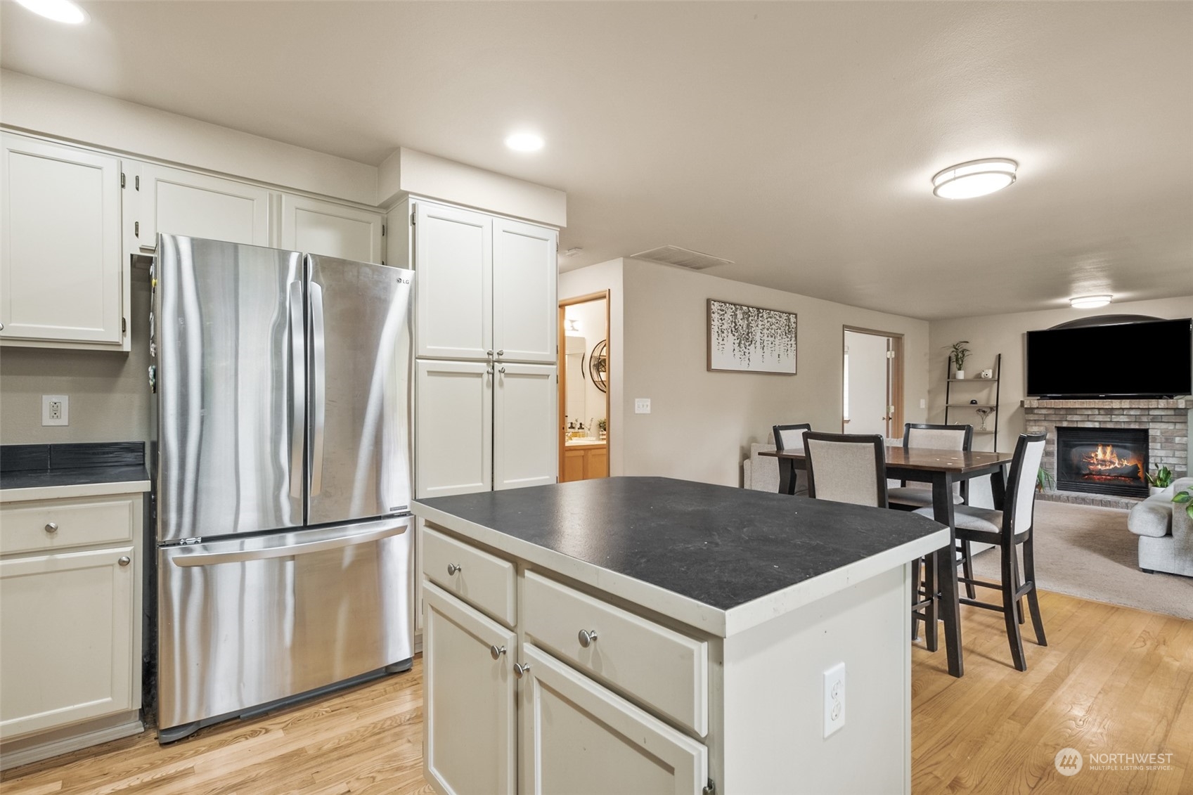 18809 132nd Place Southeast Renton, WA 98058 - Photo 12 of 30 Gallery Image 12