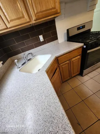 a view of utility room