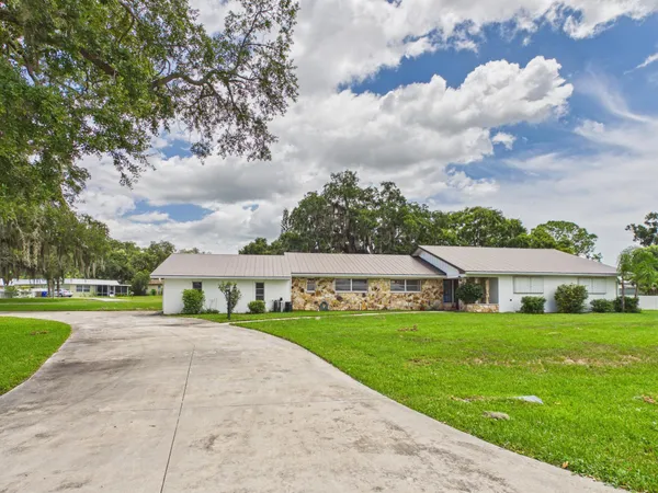 $549,000 | 1501 Southeast 8th Drive, Okeechobee, FL 34974