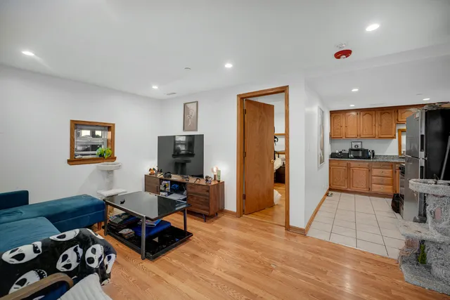 $508,000 | 8845 West 75th Street, Justice, IL 60458