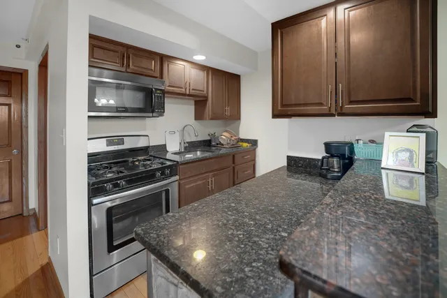 $508,000 | 8845 West 75th Street, Justice, IL 60458