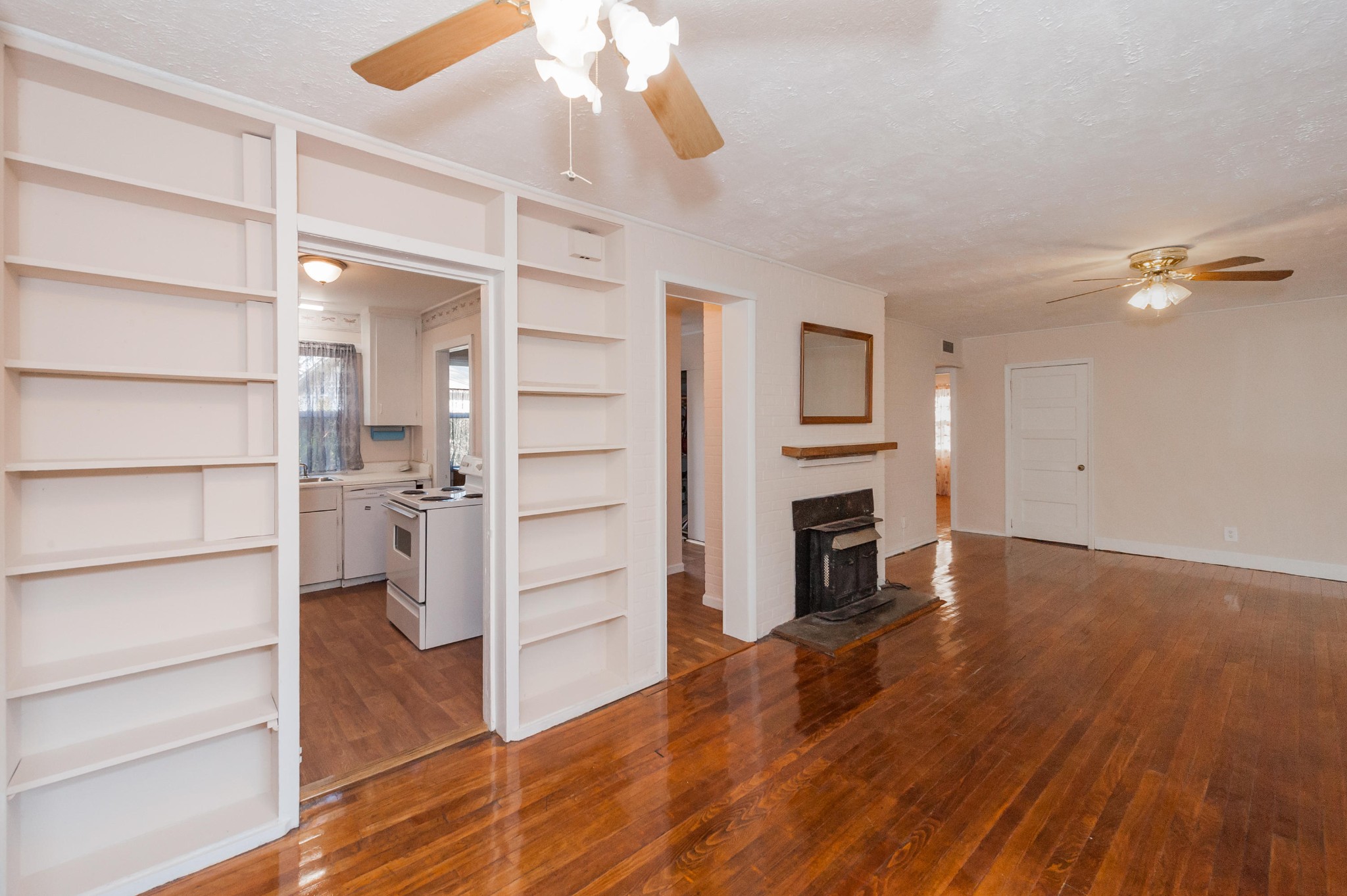 101 Orange Lane Oak Ridge, TN 37830 - Photo 10 of 32 Gallery Image 10