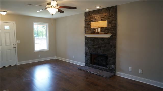 95 Pine Ridge Clarksville, TN 37040 - Photo 3 of 19 Gallery Image 3