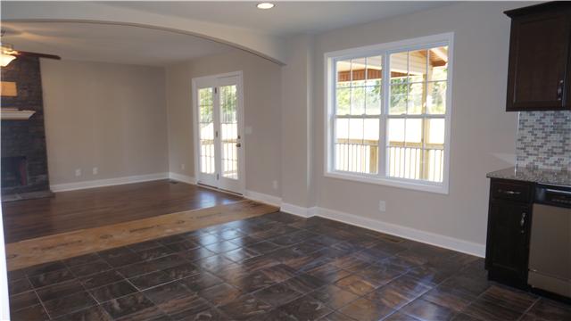 95 Pine Ridge Clarksville, TN 37040 - Photo 4 of 19 Gallery Image 4