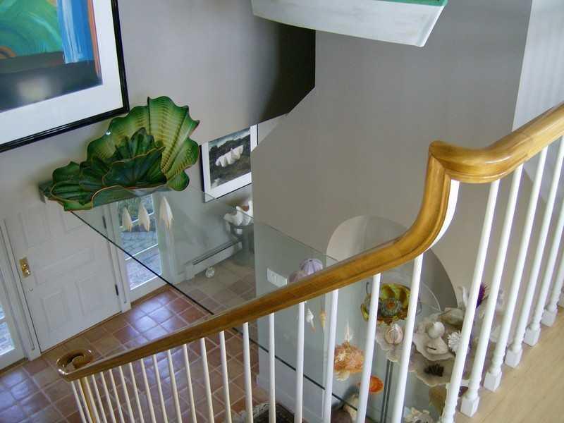 19 Mayo Point Road Castine, ME 04421 - Photo 25 of 34 Interior Space/Layout. Stairway