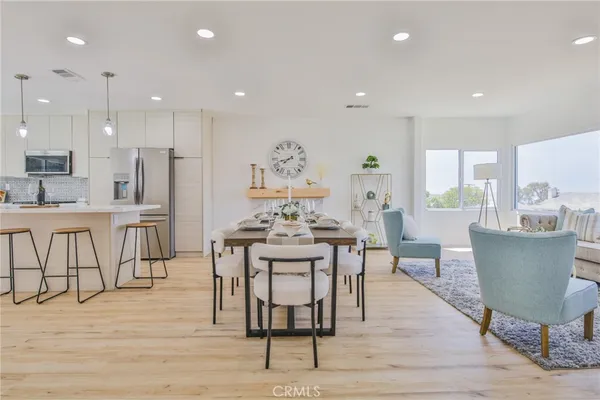 $2,189,900 | 206 VÃa Colusa, Redondo Beach, CA 90277