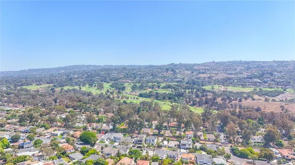$2,189,900 | 206 VÃa Colusa, Redondo Beach, CA 90277