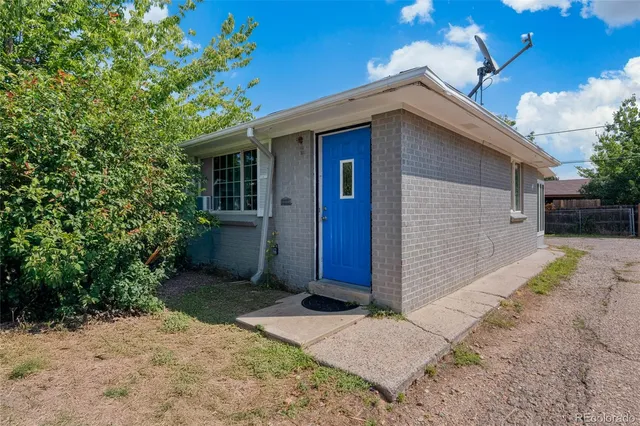 $650,000 | 384 Dayton Street, Aurora, CO 80010