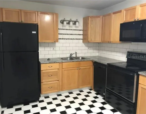 $469,900 | 3304 Southwest 26th Terrace, Gainesville, FL 32608