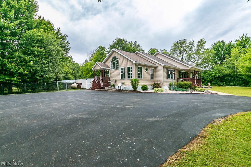 2972 Warner Road Fowler, OH 44418 - Photo 3 of 35 Gallery Image 3