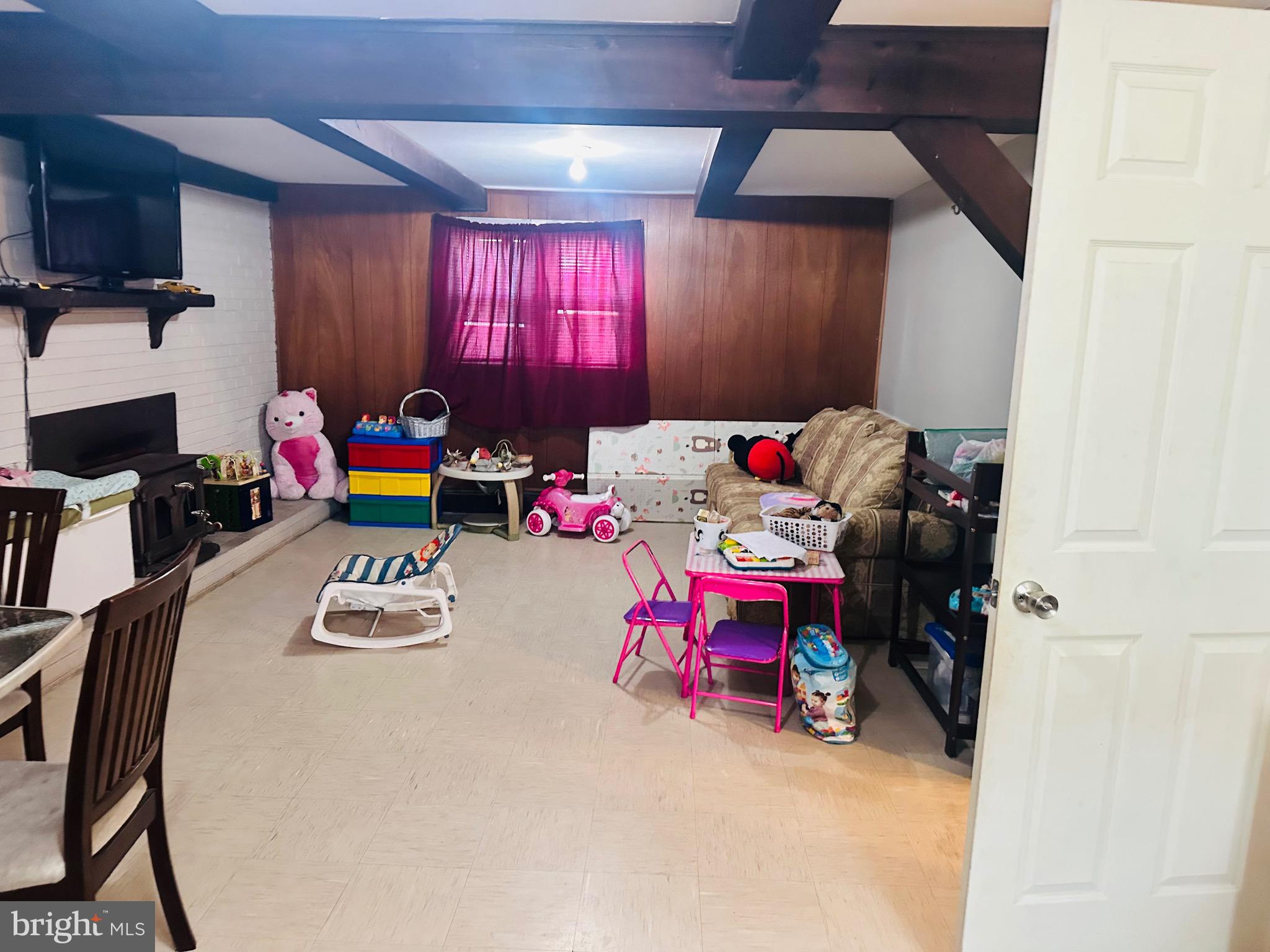 9927 Portsmouth Road Manassas, VA 20109 - Photo 11 of 32