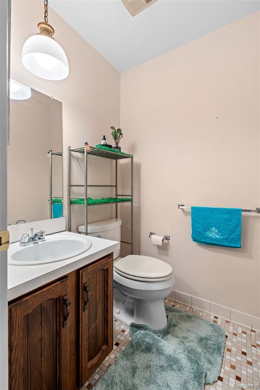 3984 Old Creek Road, Unit 1 Troy, MI 48084 - Photo 22 of 35 Gallery Image 22