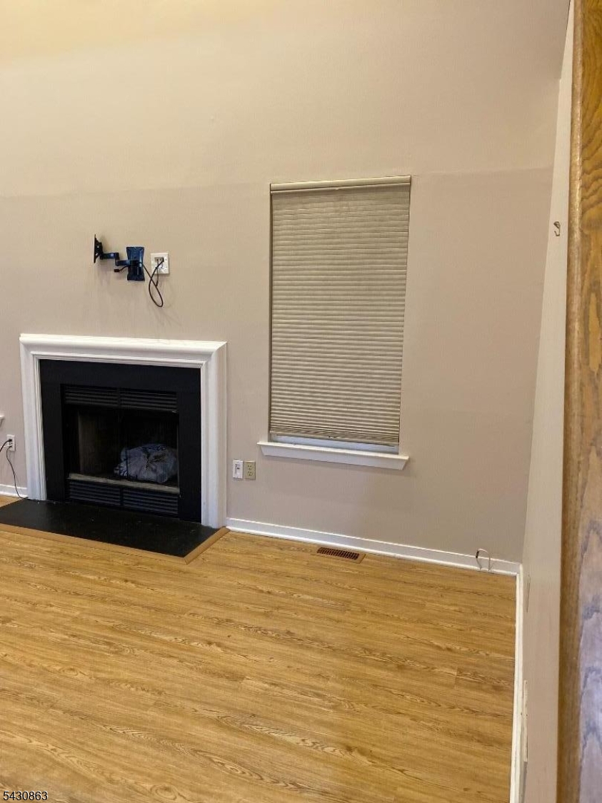 358 Greenfield Road Bridgewater, NJ 08807 - Photo 9 of 42
