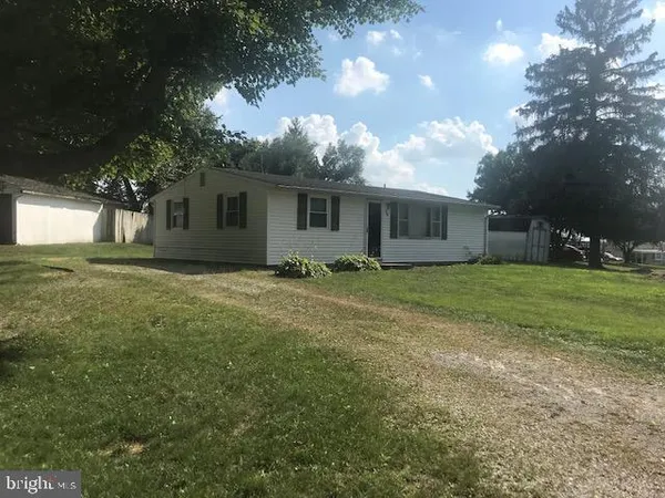 $1,250 | 30 Forrest Avenue, Fayetteville, PA 17222