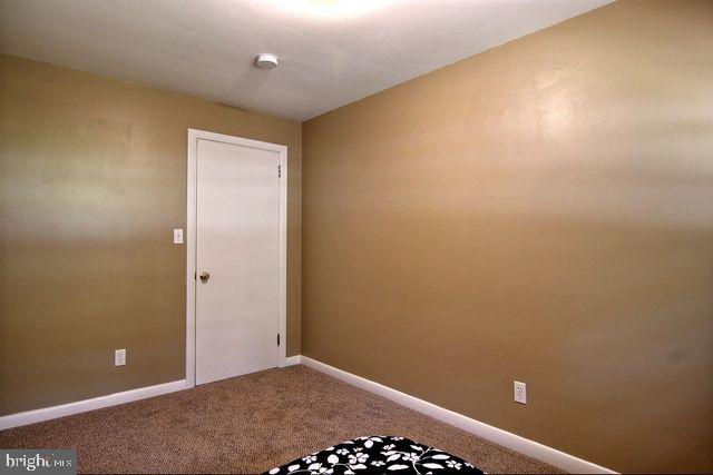 1987 Mapledale Road Elizabethtown, PA 17022 - Photo 11 of 23 Gallery Image 11