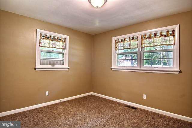 1987 Mapledale Road Elizabethtown, PA 17022 - Photo 12 of 23 Gallery Image 12