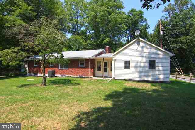 1987 Mapledale Road Elizabethtown, PA 17022 - Photo 19 of 23 Gallery Image 19