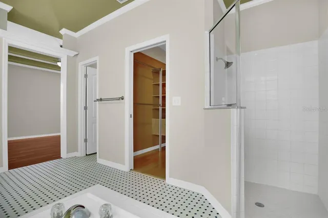 $2,750 | 6107 Gannetdale Drive, Lithia, FL 33547