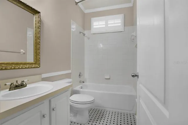 $2,750 | 6107 Gannetdale Drive, Lithia, FL 33547