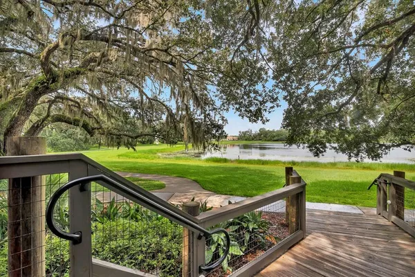 $2,500 | 6107 Gannetdale Drive, Lithia, FL 33547