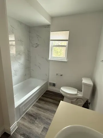 $1,800 | 12757 De Cook Drive, Sterling Heights, MI 48313