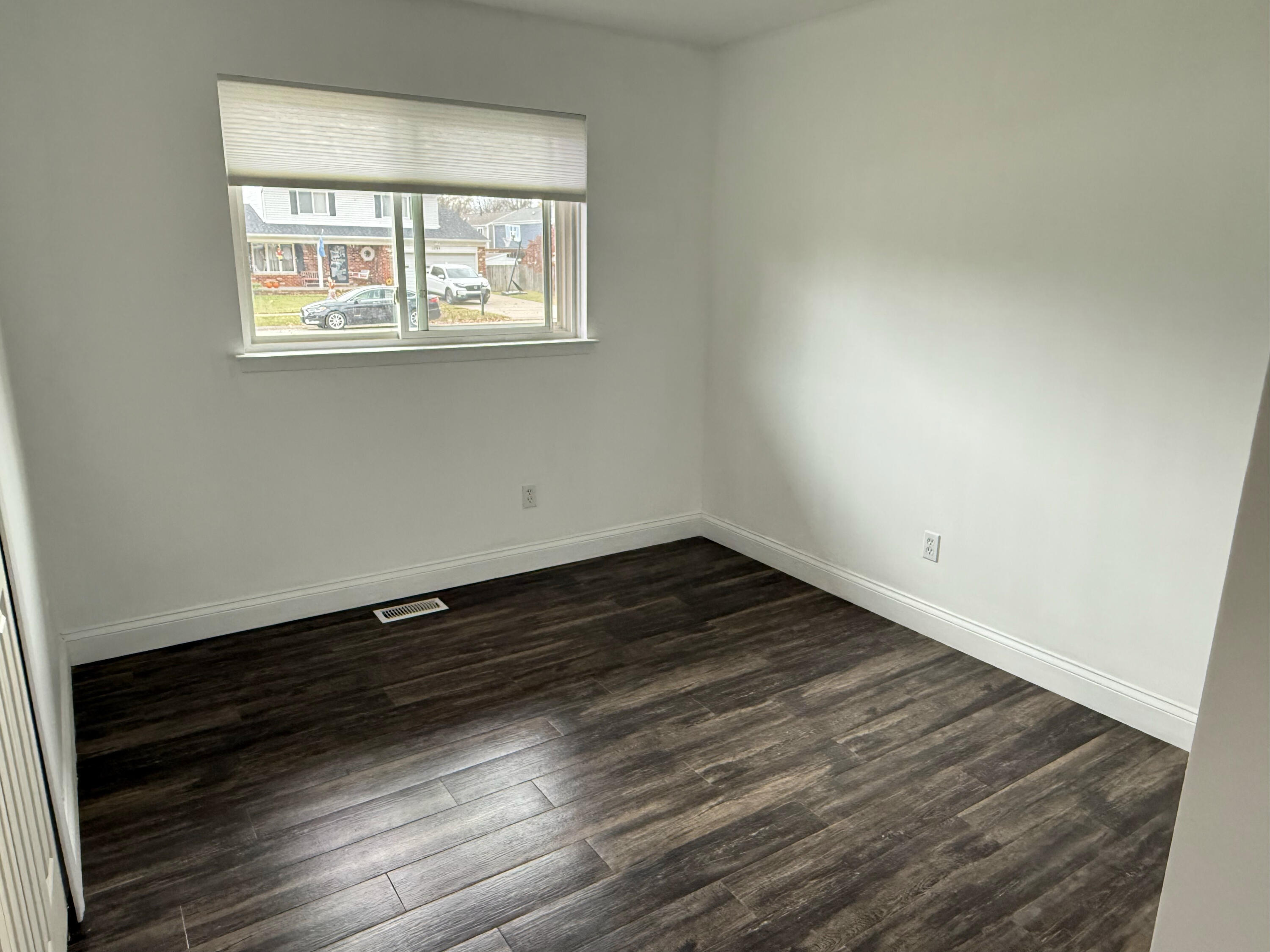 12757 De Cook Drive Sterling Heights, MI 48313 - Photo 20 of 30 IMG_7929