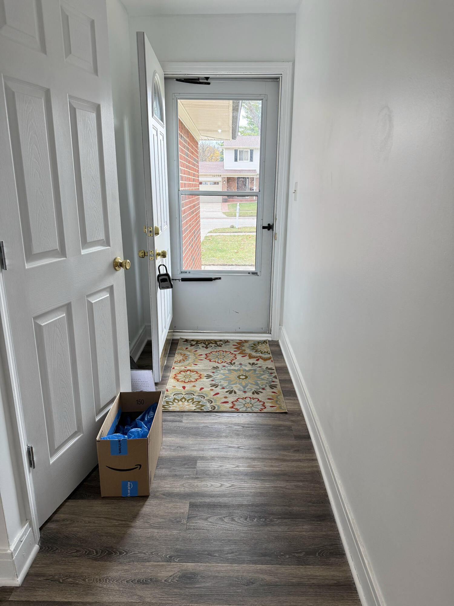 12757 De Cook Drive Sterling Heights, MI 48313 - Photo 2 of 30 IMG_7921