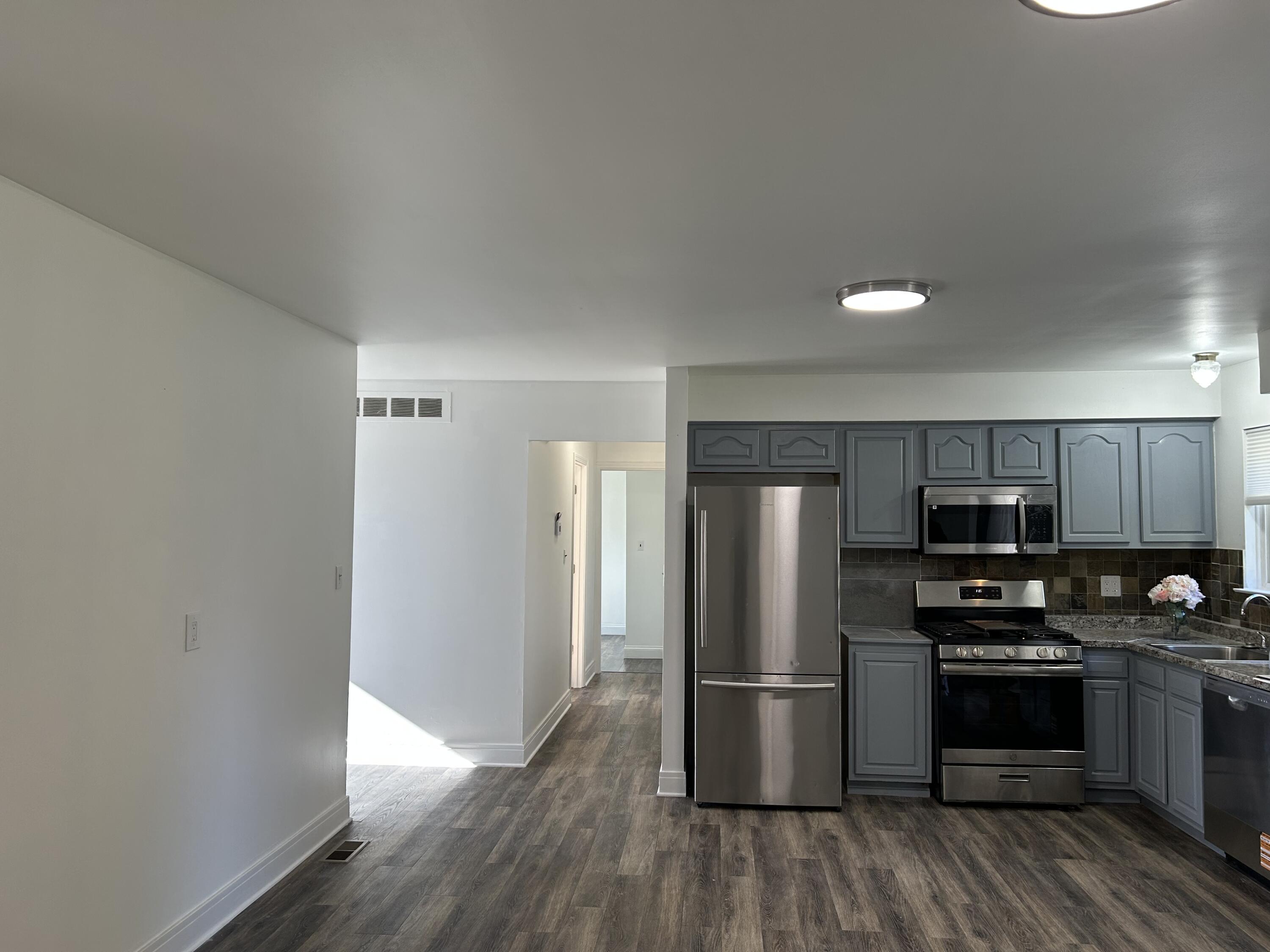 12757 De Cook Drive Sterling Heights, MI 48313 - Photo 7 of 30 IMG_6677