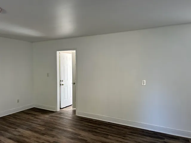 $1,800 | 12757 De Cook Drive, Sterling Heights, MI 48313