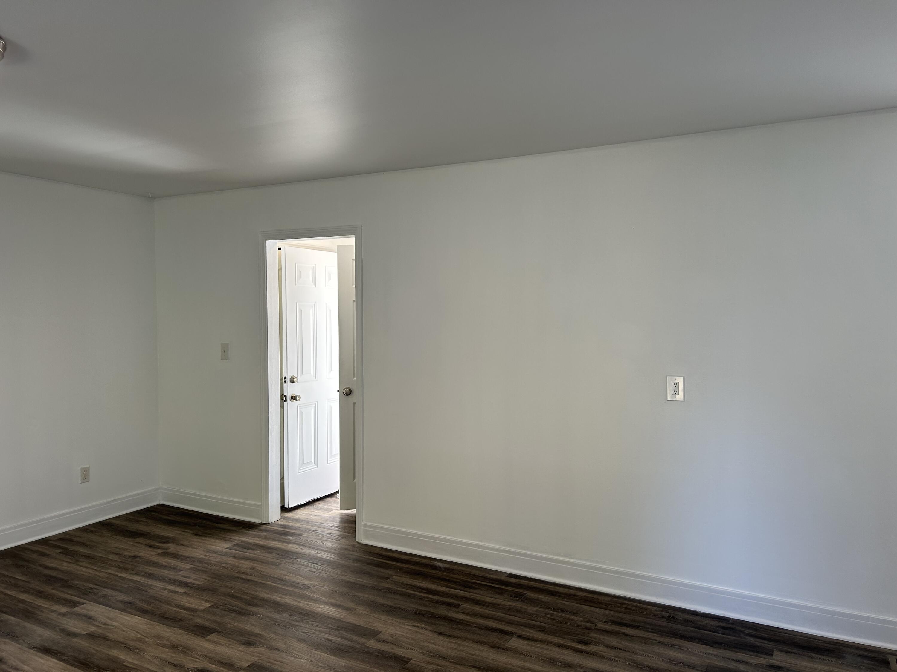 12757 De Cook Drive Sterling Heights, MI 48313 - Photo 9 of 30 IMG_6676