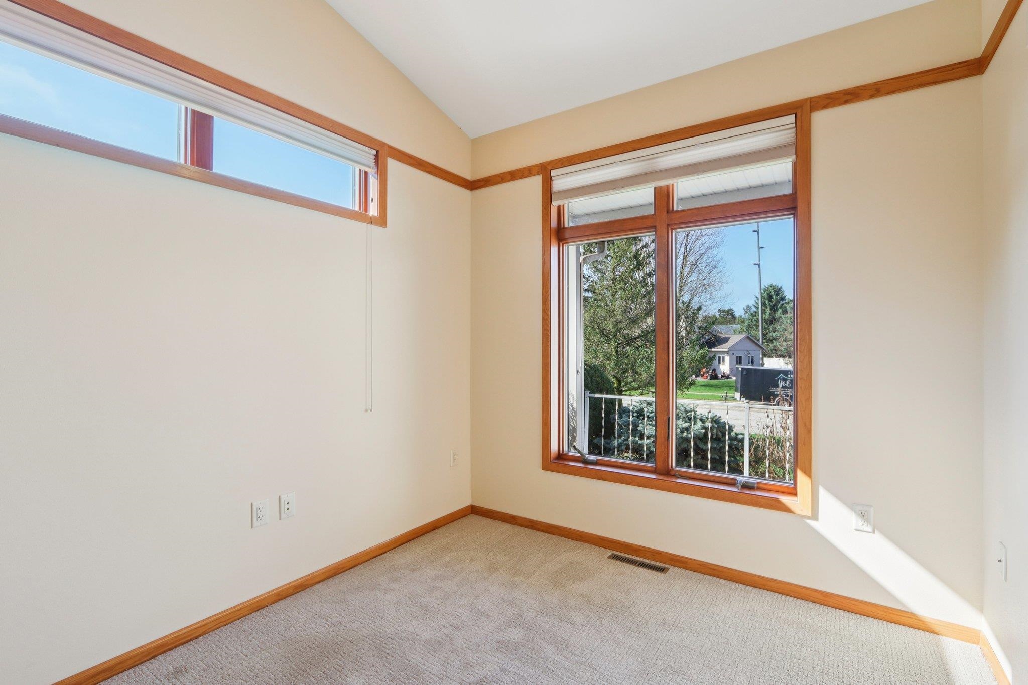734 8th Street Prairie du Sac, WI 53578 - Photo 19 of 66