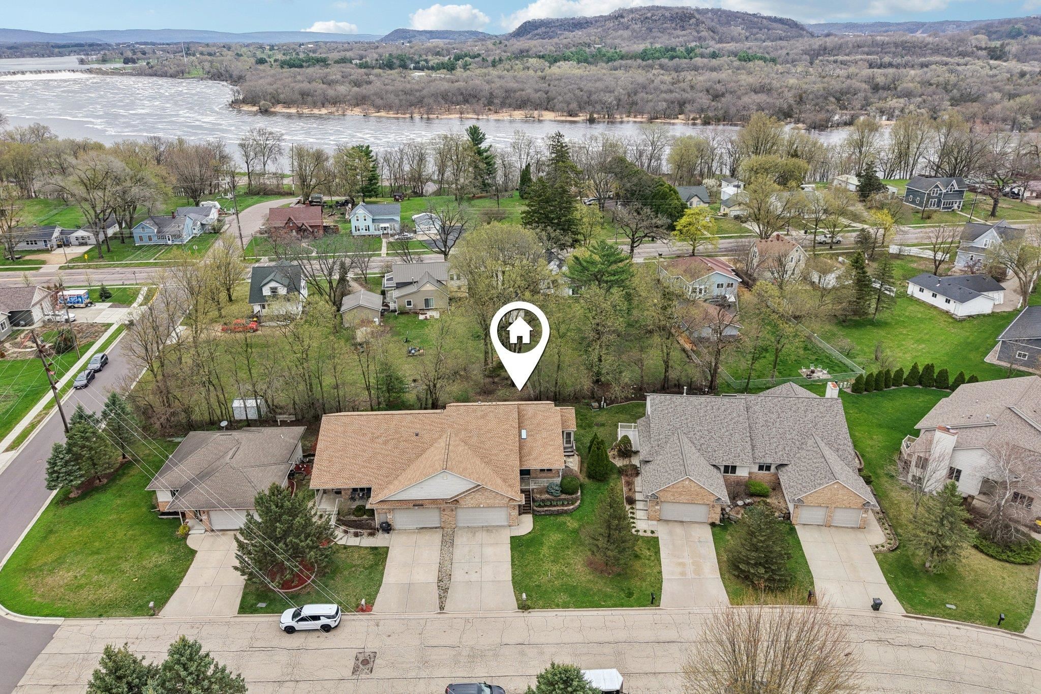 734 8th Street Prairie du Sac, WI 53578 - Photo 59 of 66