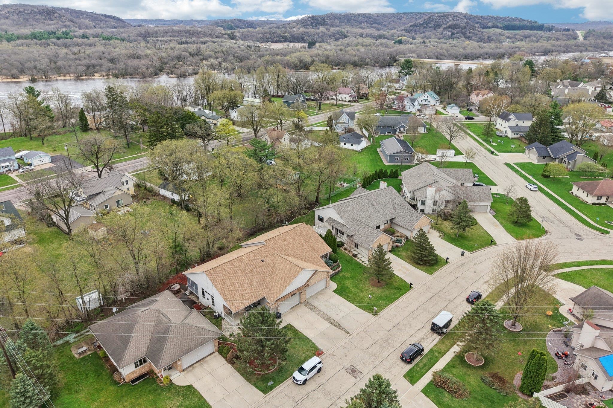 734 8th Street Prairie du Sac, WI 53578 - Photo 60 of 66
