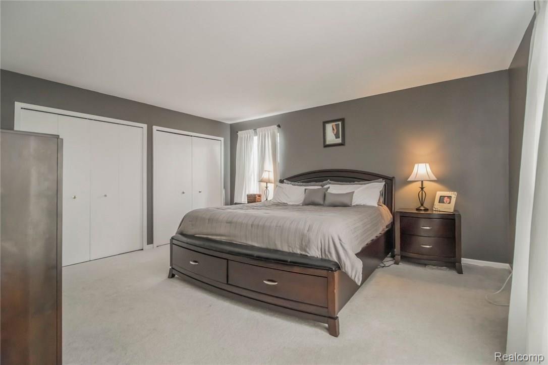 628 Ridgecrest Street Fenton, MI 48430 - Photo 13 of 30 13.jpg