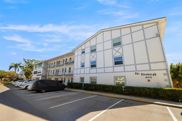 $80,000 | 400 Glennes Lane, Unit 206, Dunedin, FL 34698