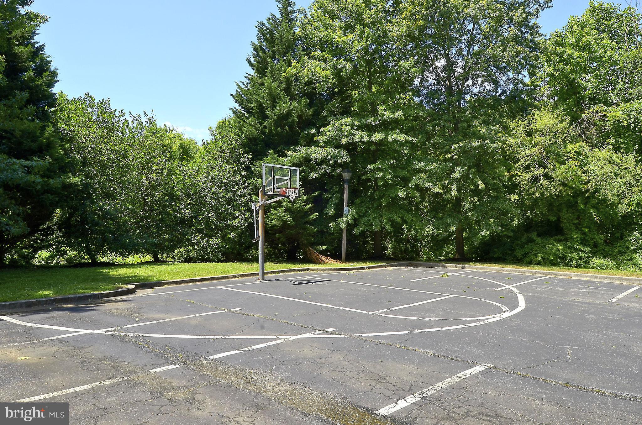 324 Carriage Run Road Annapolis, MD 21403 - Photo 44 of 51 Basketball Court Blocks Away