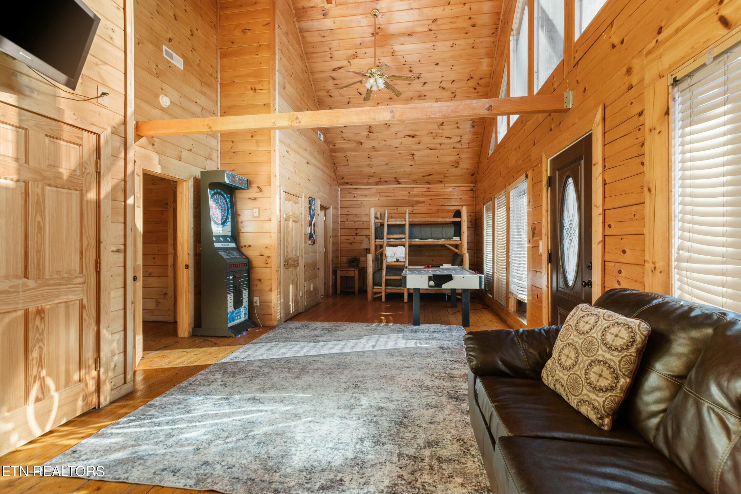 950 Black Bear Cub Way Sevierville, TN 37862 - Photo 28 of 53 tempImageDS3Gvq