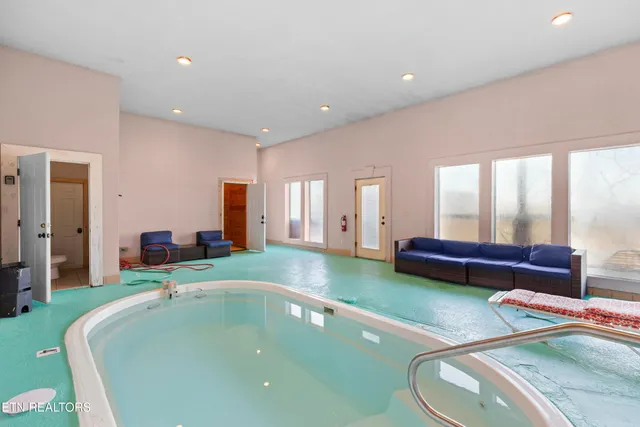 $1,480,000 | 950 Black Bear Cub Way, Sevierville, TN 37862