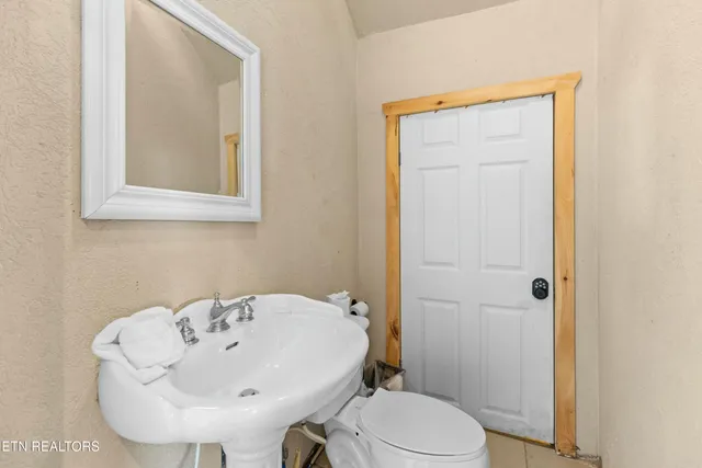 $1,480,000 | 950 Black Bear Cub Way, Sevierville, TN 37862