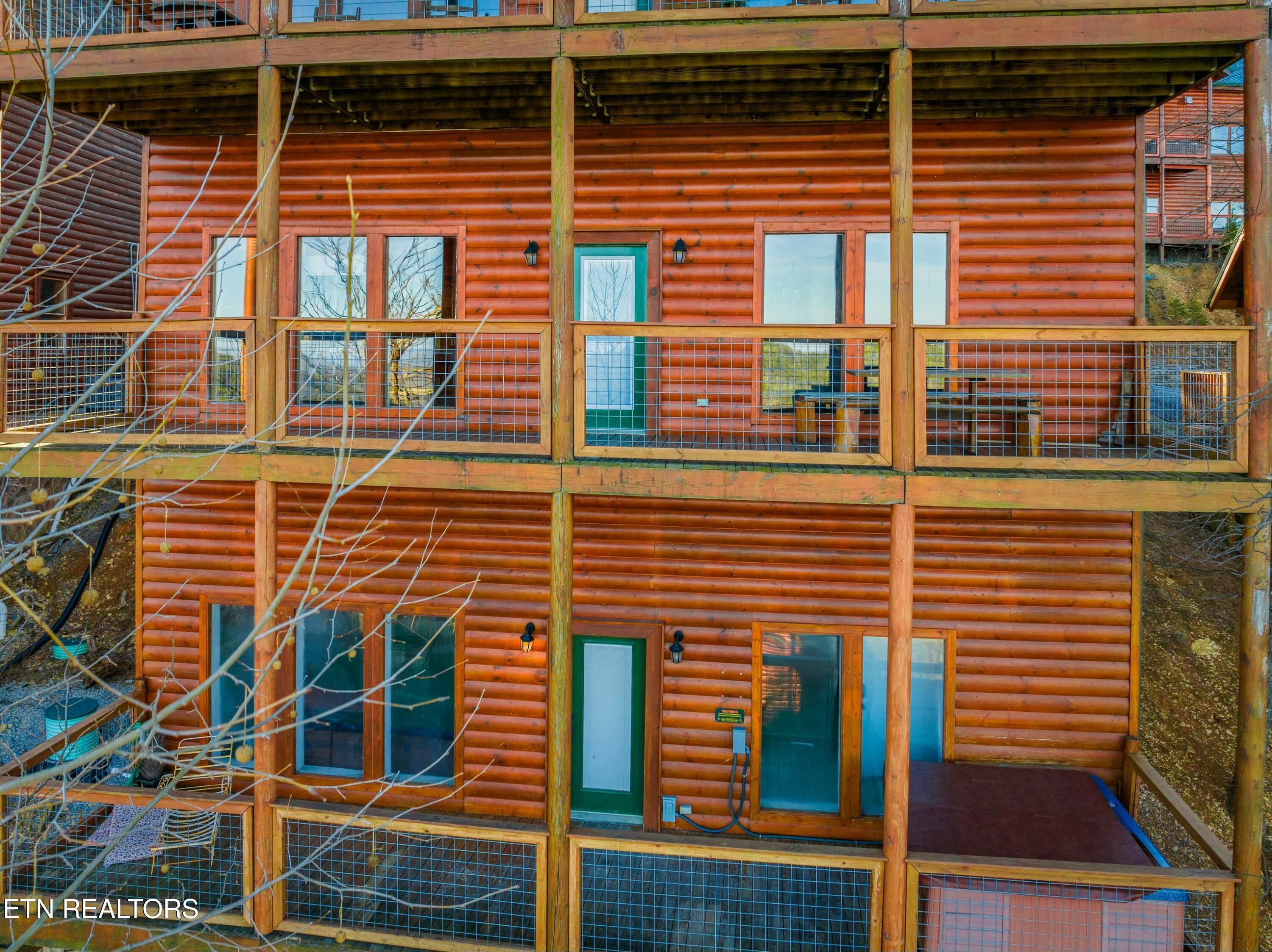 950 Black Bear Cub Way Sevierville, TN 37862 - Photo 51 of 53 tempImage0OpHFx