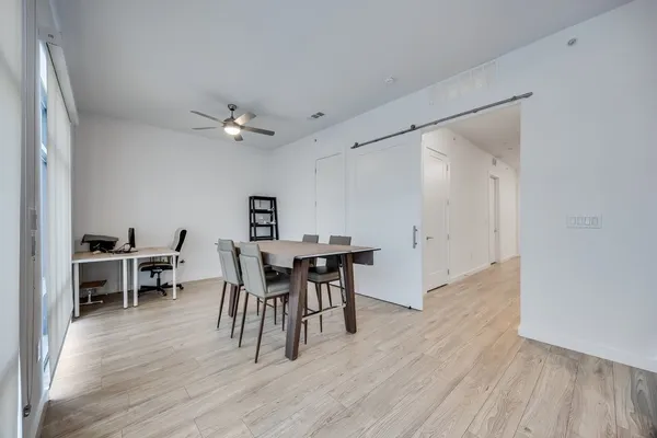 $2,200 | 4801 Springdale Road, Unit 2107, Austin, TX 78723