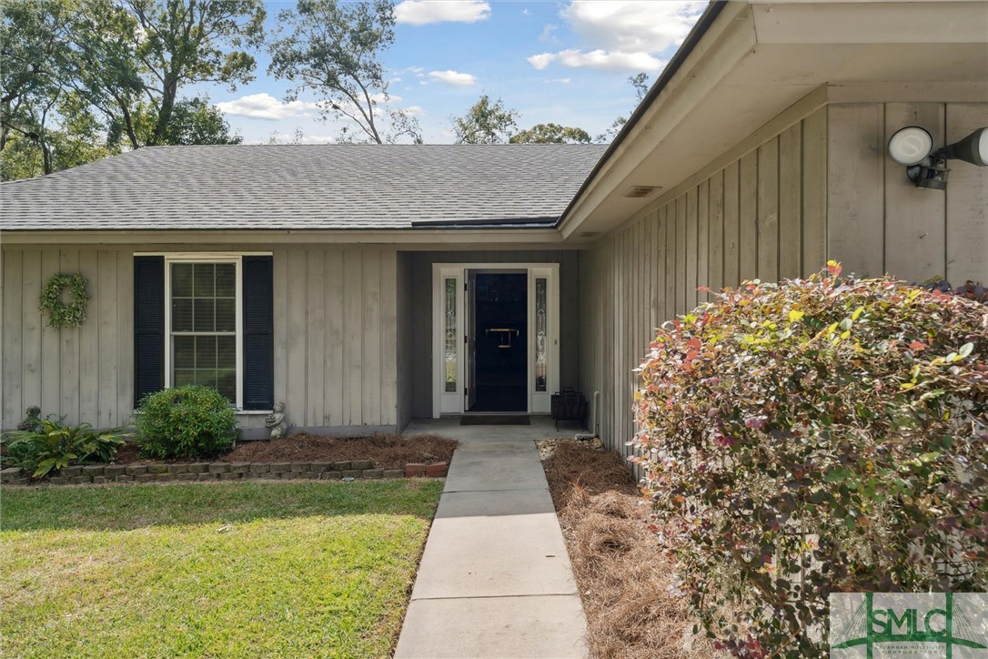 9 Levee Road Savannah, GA 31419 - Photo 1 of 37 Front Entrance