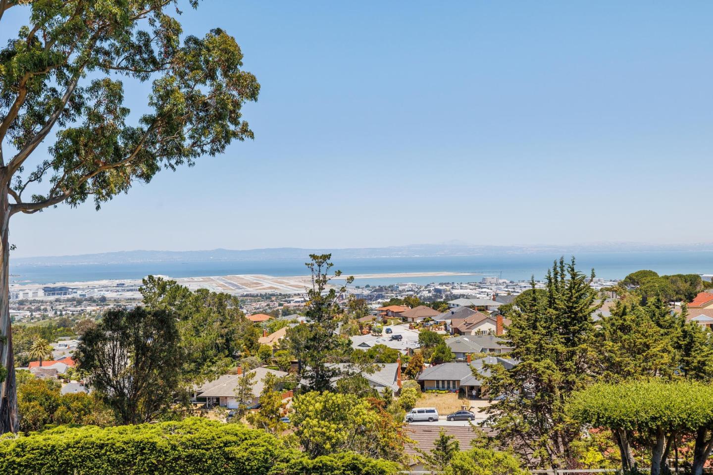 360 Vallejo Drive, Unit 113 Millbrae, CA 94030 - Photo 2 of 34