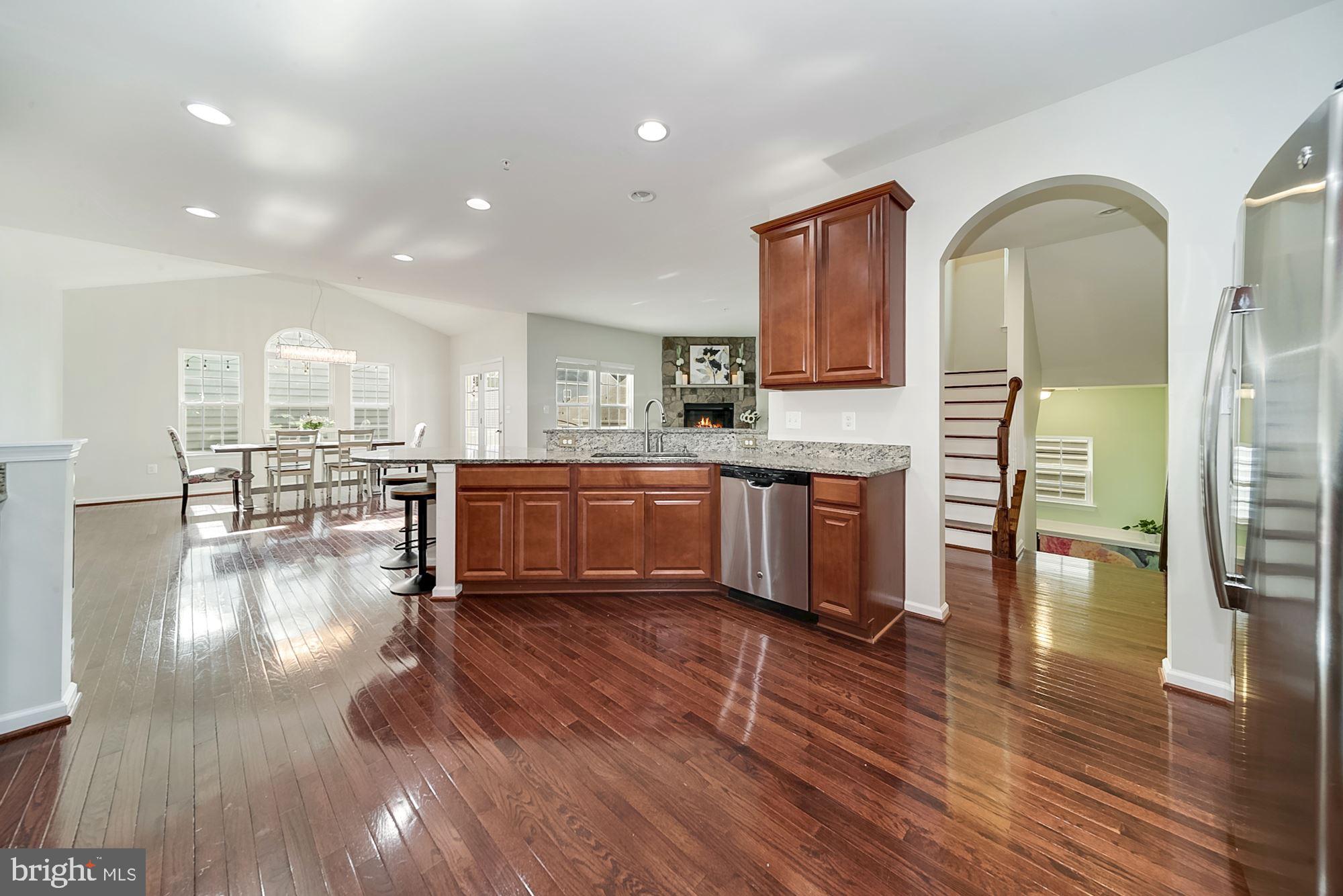 22449 Newcut Road Clarksburg, MD 20871 - Photo 4 of 46 Gallery Image 4