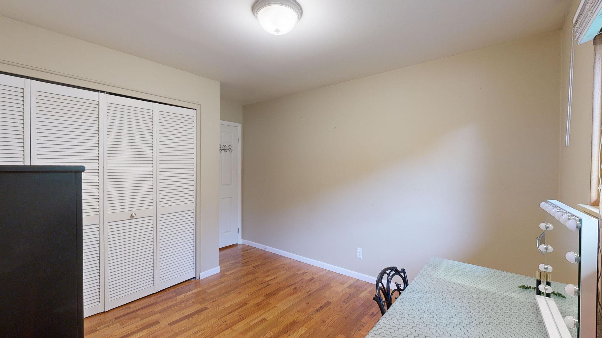 9096 Carpenter Road Flushing, MI 48433 - Photo 11 of 35 50146723-e5acc8e1-04a1-4e1c-a1a0-fcb2c91900b6.JPG