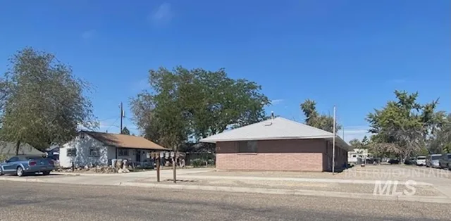 $779,000 | 411 Northwest 1st Street, Ontario, OR 97914