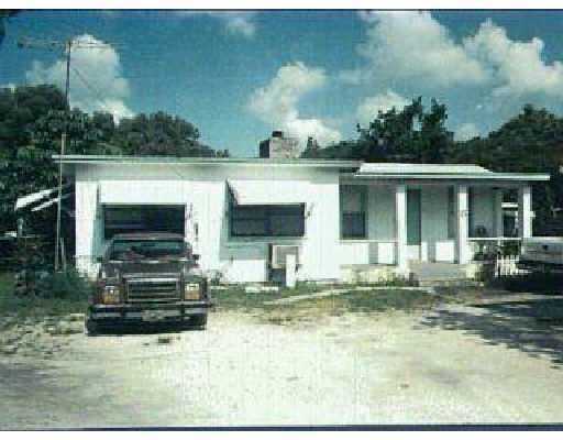 17 Miller Road, Unit 3 Lake Worth, FL 33461 - Photo 1 of 1 Primary Photo